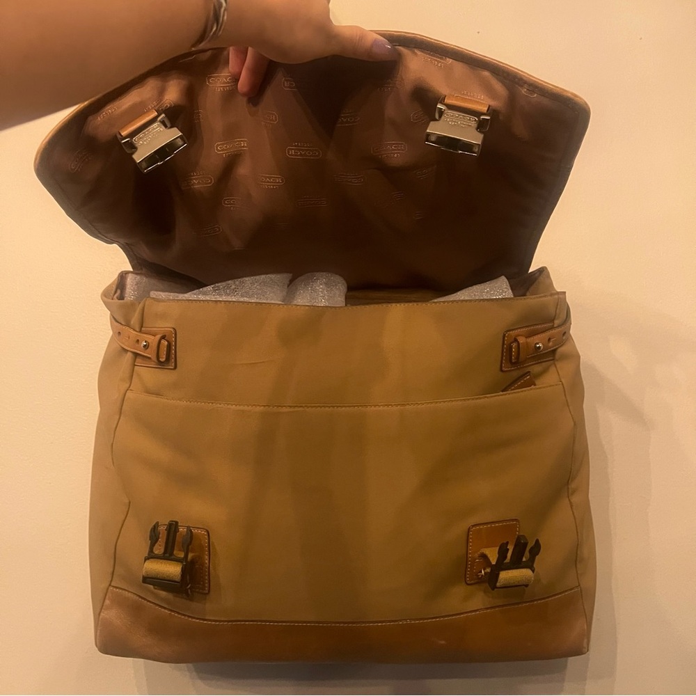 Coach Vintage Large Messenger Bag, Leather and Canvas  tan - Picture 9 of 14